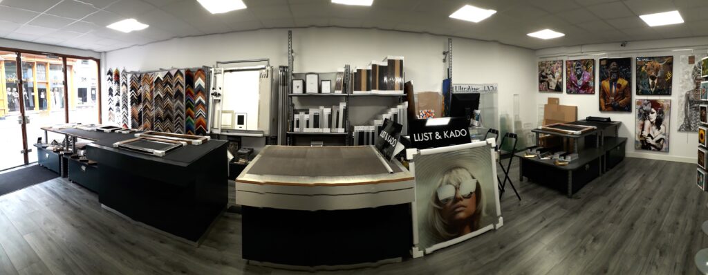 LIJST & KADO "lijstenmakerij en wenskaarten winkel in Leiden"